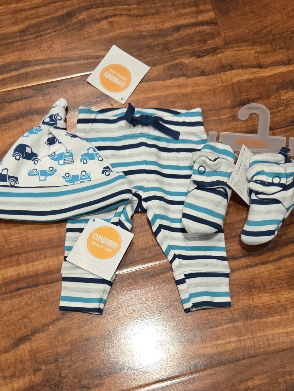 Gymboree NWT Newborn Gray/Blue Striped Pants, Booties and Hat